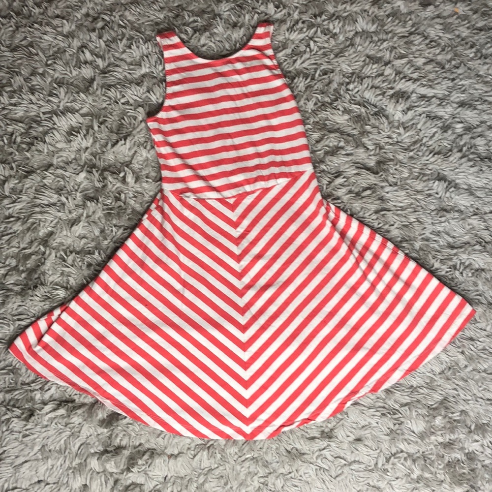 A Old Navy striped dress
